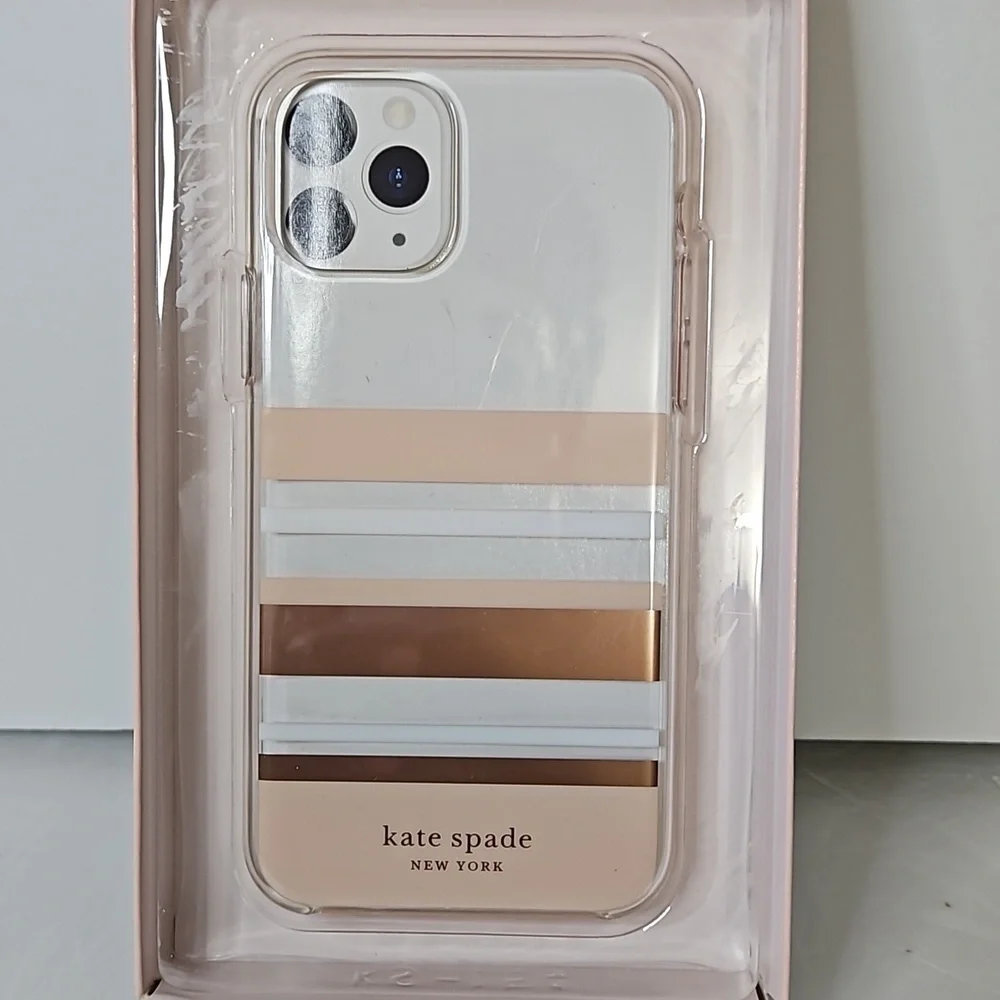 Kate Spade  New York  iPhone 11 PRO Case - Picture 5 of 6